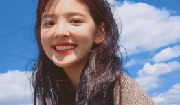 赵露思图片 明星大侦探 网红大logo,网红大Logo成焦点